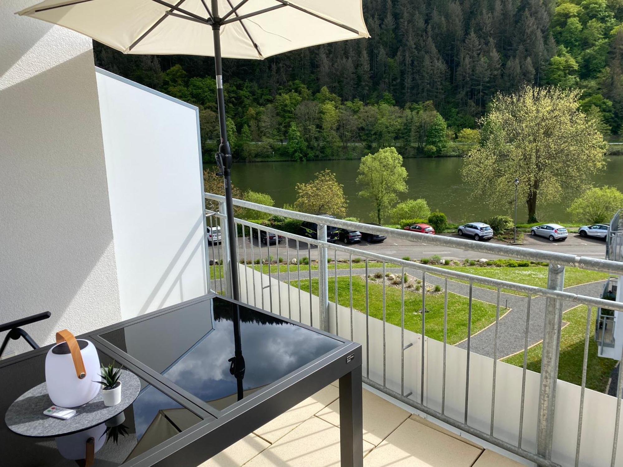 Neu!!! Ferienwohnung Mosel 106,5 Traben-Trarbach Bagian luar foto